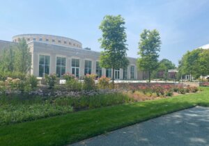 North Shore Congregation Israel Building